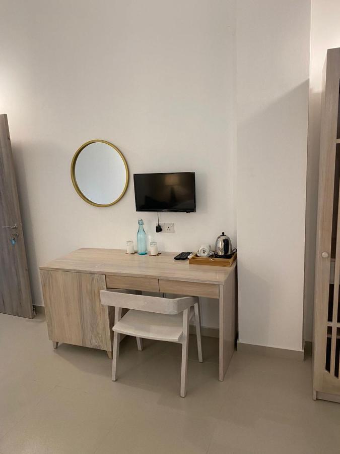 Hotel Oviya Vavuniya Экстерьер фото